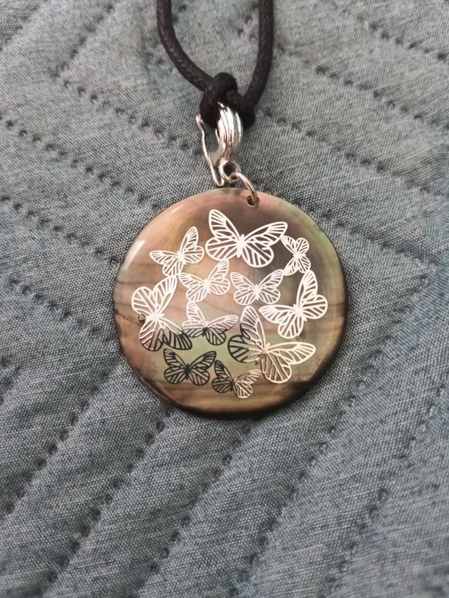 Colgante Mariposas Perla