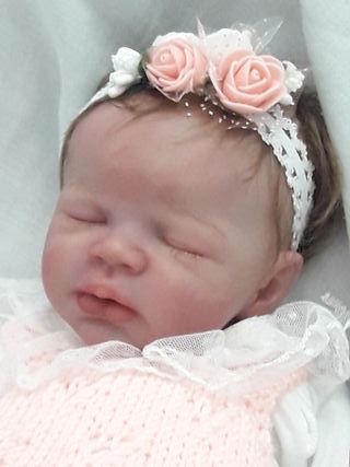 Bebé Reborn niña