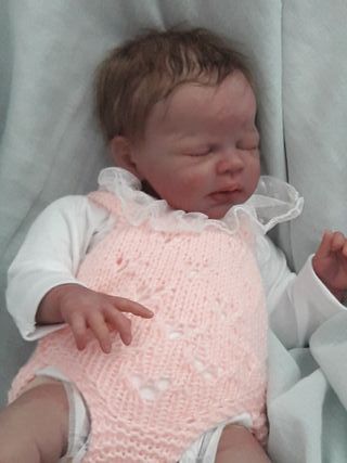 Bebé Reborn niña