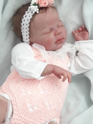 Bebé Reborn niña