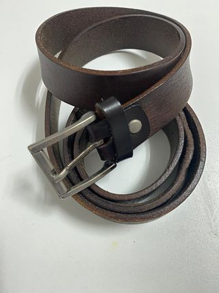 Lote Cinturones y cartera  nueva de piel