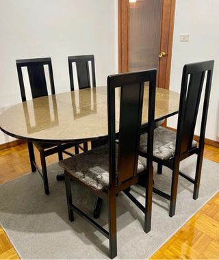 Mesa redonda extensible + 4 sillas