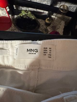 Pantalones Mango blancos, talla 44