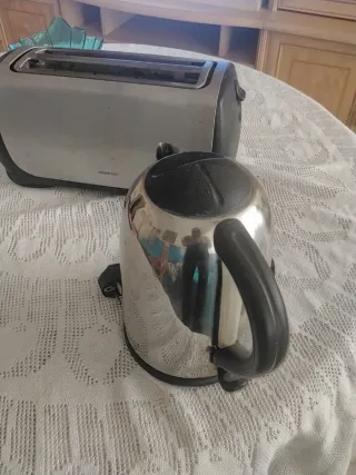 Tostadora Kenwood doble ranuras y calentador agua