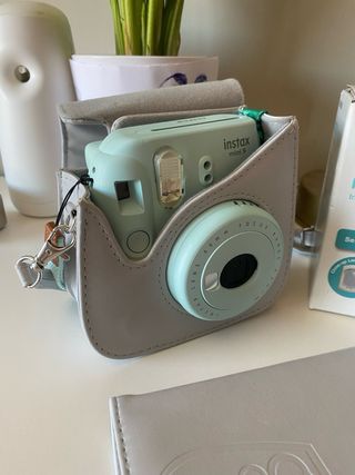 Fujifilm Instax Mini 9 + accesorios