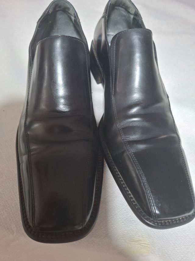 Zapatos Martinelli clásicos negros