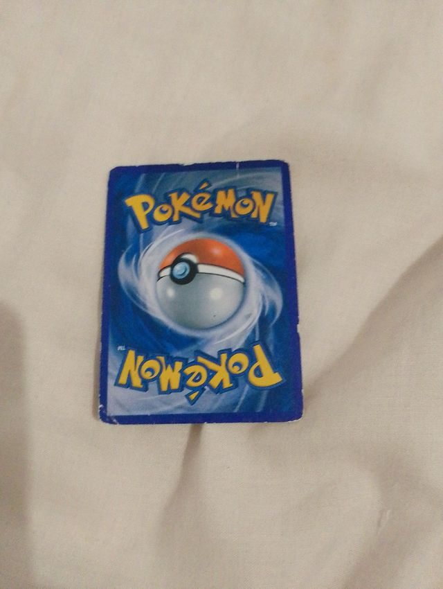 Carta Pokémon Leafeon V