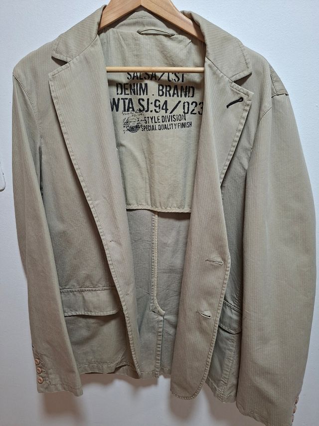 Chaqueta Salsa beige