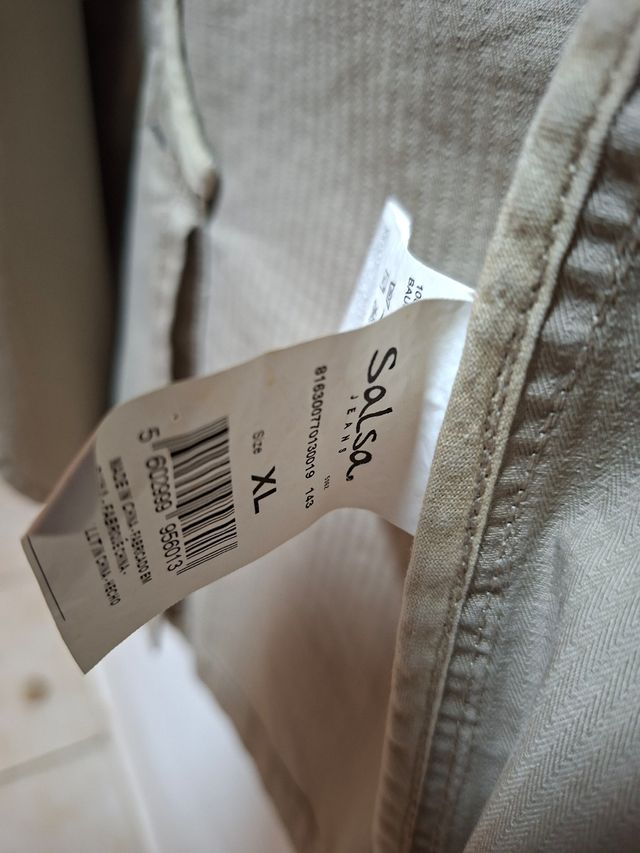 Chaqueta Salsa beige