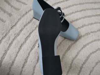 Zapatos Bershka azul bebé - Tacón - 39