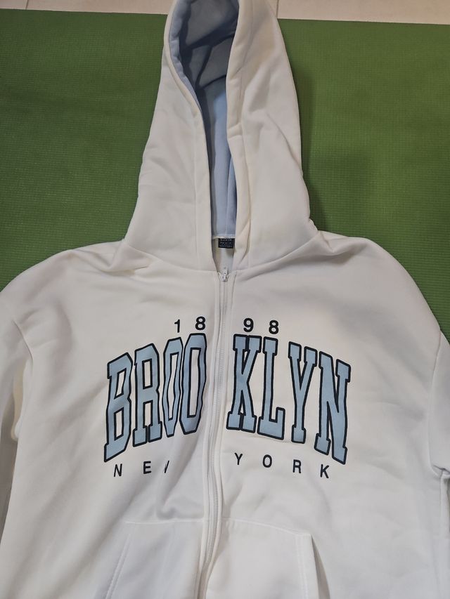 Sudadera con capucha Shein - Talla L