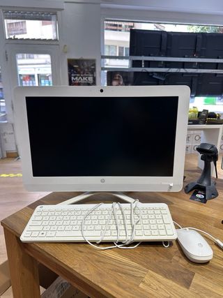 HP All-in-One 20" Blanco Impecable