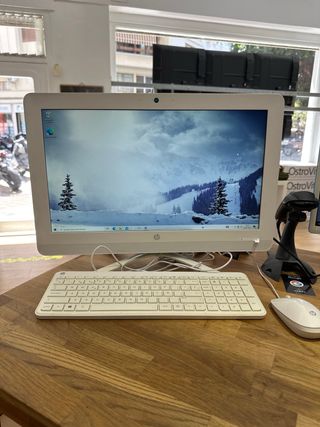 HP All-in-One 20" Blanco Impecable