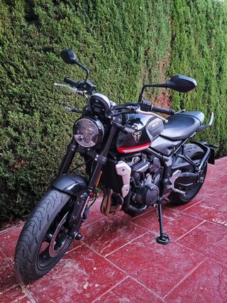 Triumph Trident 660cc - Moto Impecable
