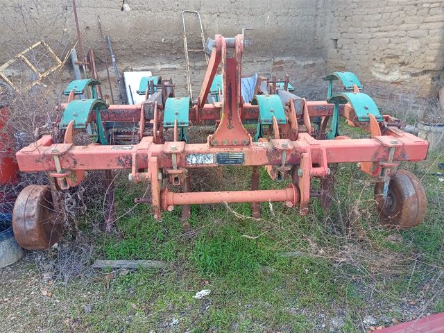 Chisel de 9 brazos con rodillo