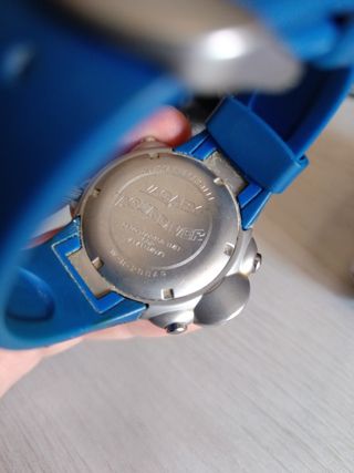 Reloj Vagary Aquadiver azul y plata