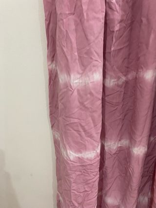 Falda larga rosa