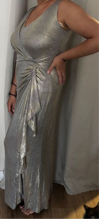 Vestido largo dorado fiesta