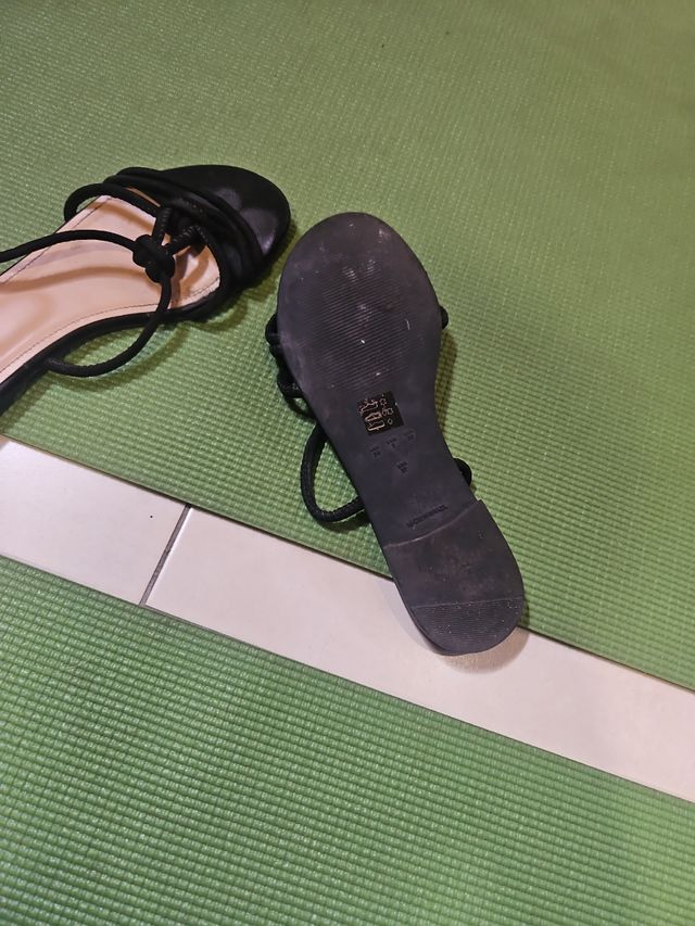 Sandalias negras Strover - talla 39