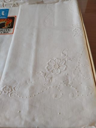 Lenzuolo matr. lino ricamo mano Bellora
