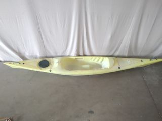 Kayak rígido con bodega (2unidades) (remo+chaleco)