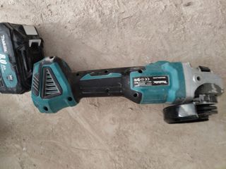 radial /Amoladora Angular Makita