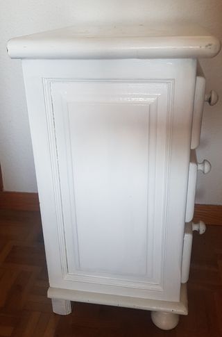 Mesita 3 cajones blanca