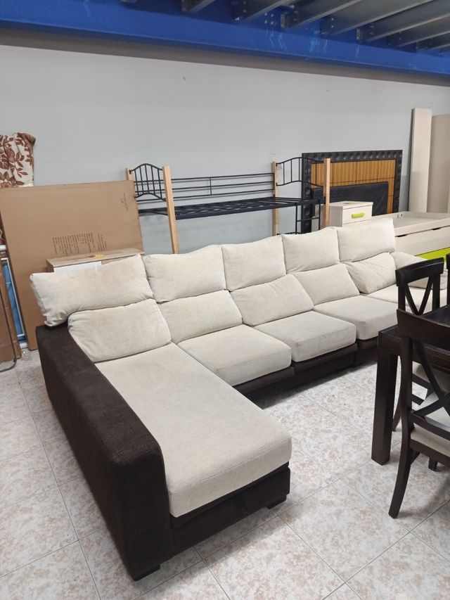 Salón wengue y beige