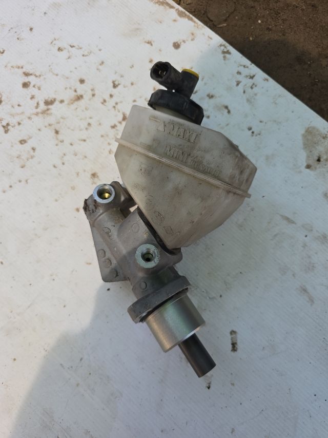 Bomba Freno Renault Clio II