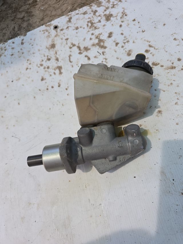 Bomba Freno Renault Clio II