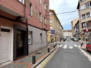 50% Vivienda 49m2 Sestao