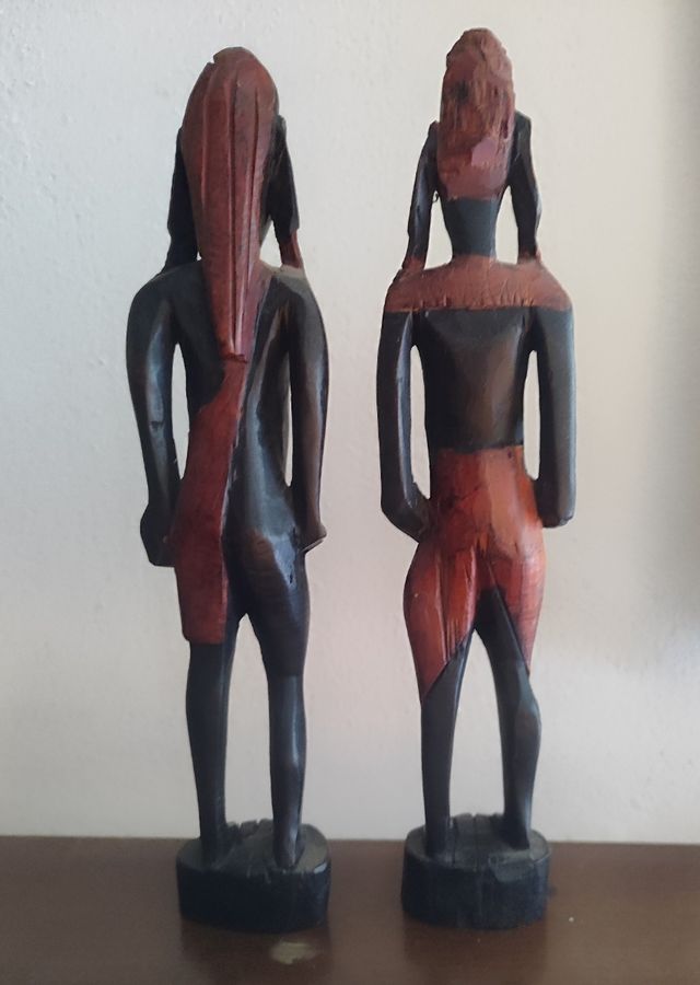Coppia di sculture africane in legno