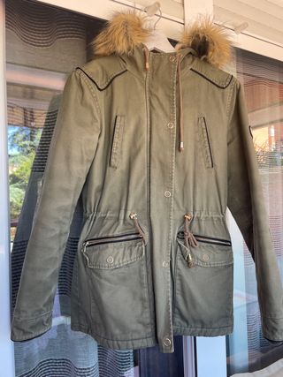 Abrigo militar verde oliva talla XS
