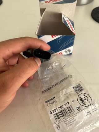 Sensor presión turbo 1.8t Bosch 0281002177