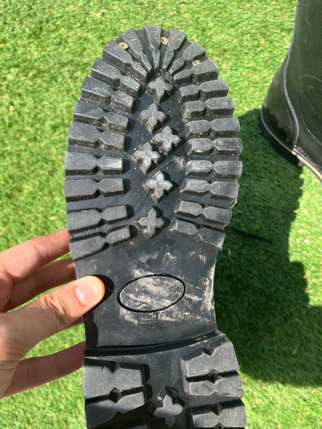 Botas de cuero negras