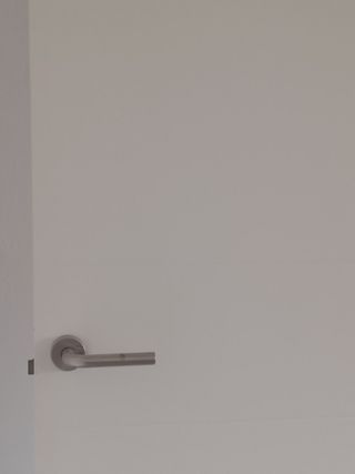 Puerta interior blanca lacada.Nueva a estrenar.