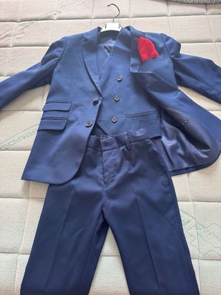 4 Trajes niño Spagnolo  (8 y 10)