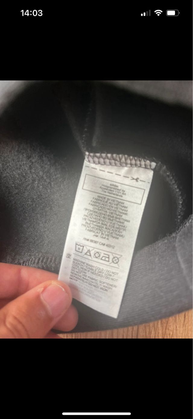 Sudadera Adidas basica hombre sin usar