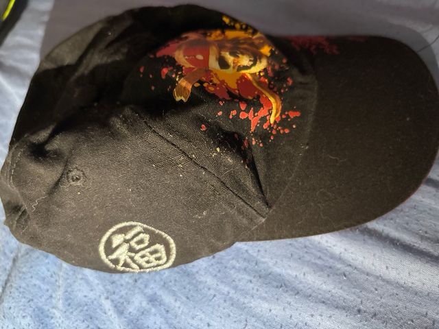 Gorra negra calavera pirata