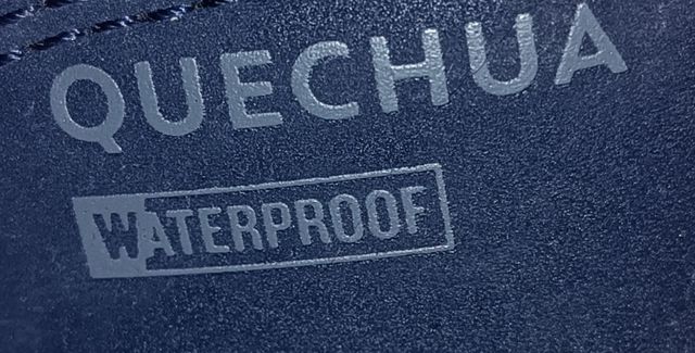 Botas Quechua waterproof niño/a con pelo talla 35.