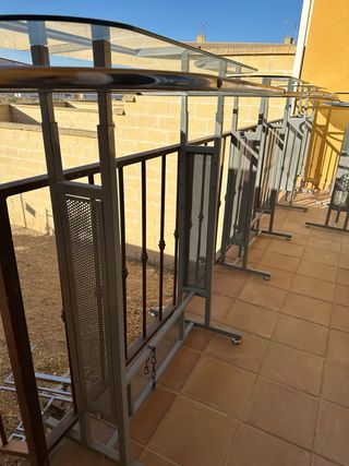 Tavoli alti in vetro 3 unità