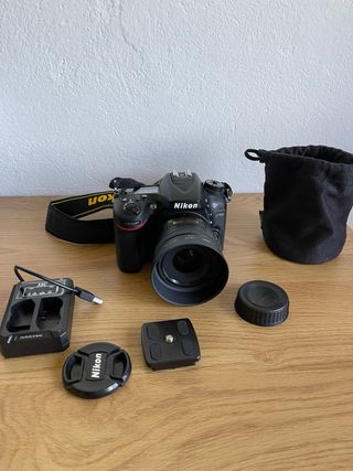 Nikon D7100 (Solo Cuerpo)