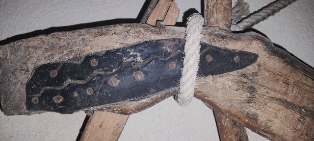 Yugo arado madera antiguo