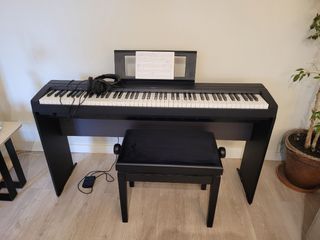 Yamaha P-45: Piano digital