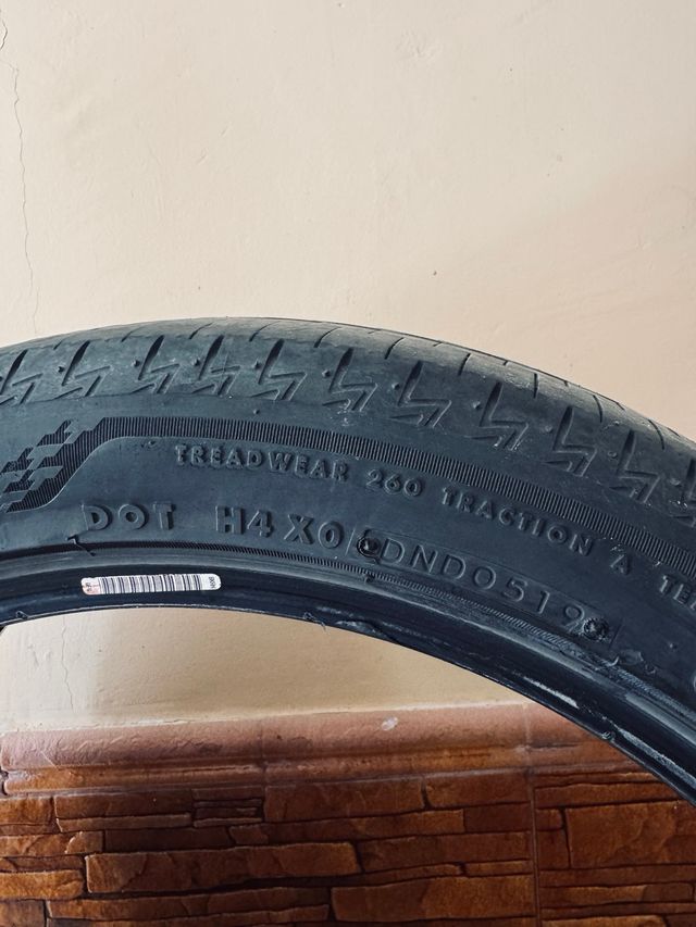 2 Neumáticos Bridgestone Turanza T005 - 215/45/R18