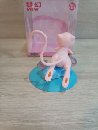 Figura Mew Pokémon - Edición Coleccionista