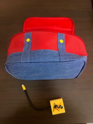 Mochila Nintendo Switch + Adaptador