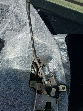 Cerradura maletero Audi A4 2003