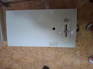 Calentador Neckar blanco seminuevo