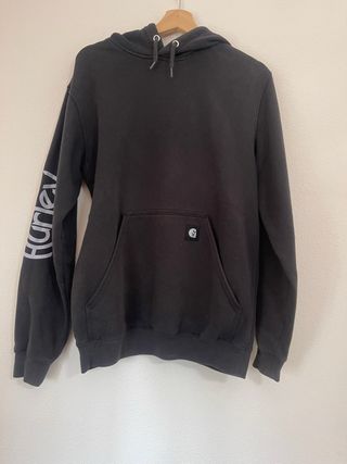 Sudadera impermeable con capucha (sin cremallera)
